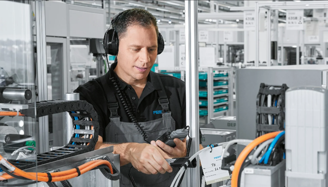 Vzduchové audity s FESTO – kde hledat úspory?