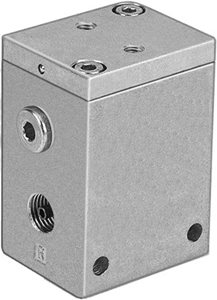 22AP25D7.jpg