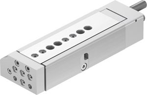 22AP2195.jpg